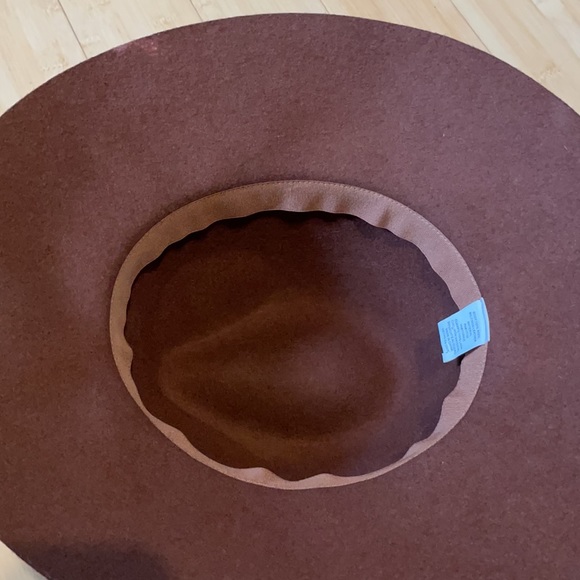 Free shipping: stylish brown wool hat never worn - Picture 9 of 11